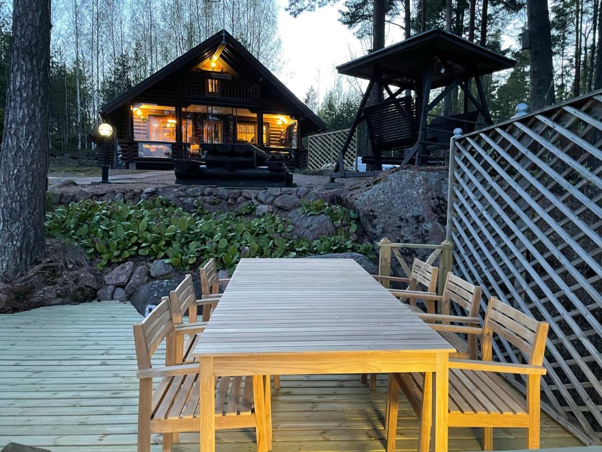 Vaenvik Pyhtaeae Villa Siltakylä Exterior photo